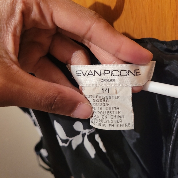 EVAN-PICON BLACK AND WHITE DRESS FOR WOMAN - Picture 3 of 3